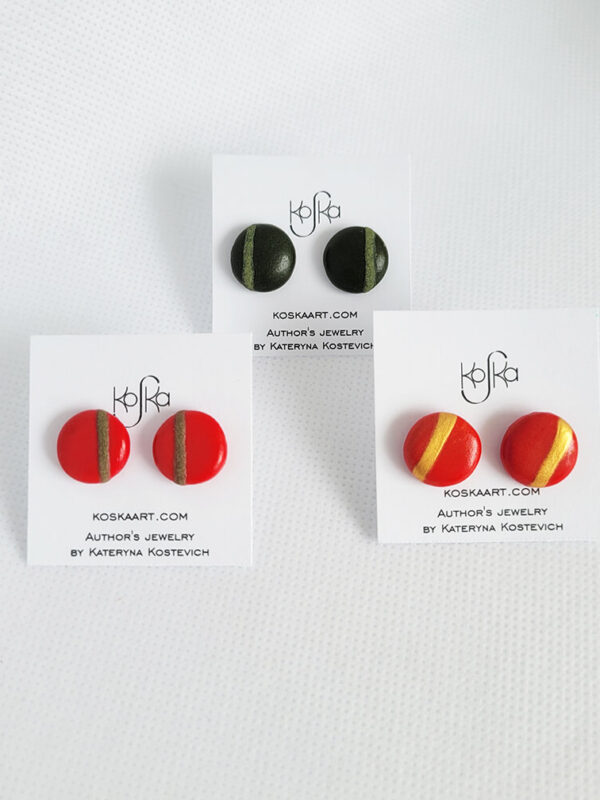 Стильні сережки ручної роботи.